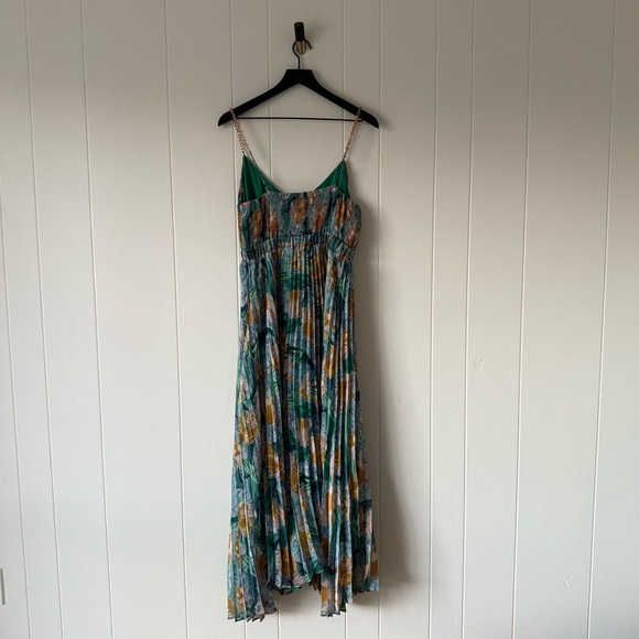 ASTR Loralee Pleated Floral Maxi Dress Green Blue Gold - Picture 7 of 7